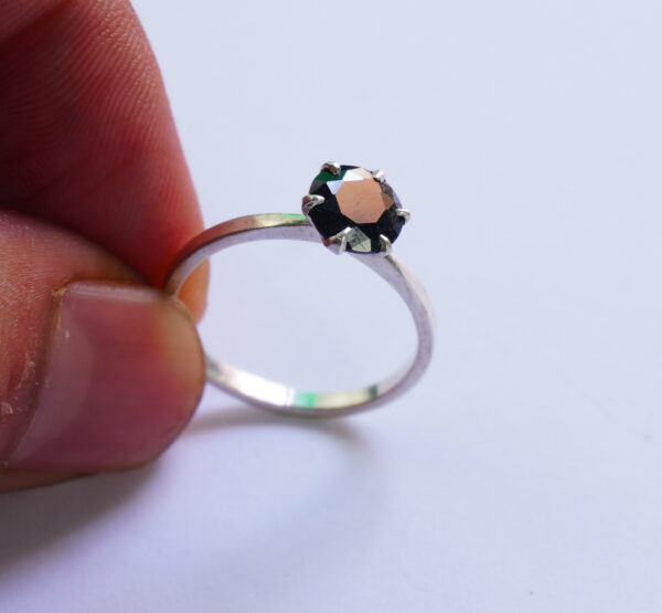 silver ring for females