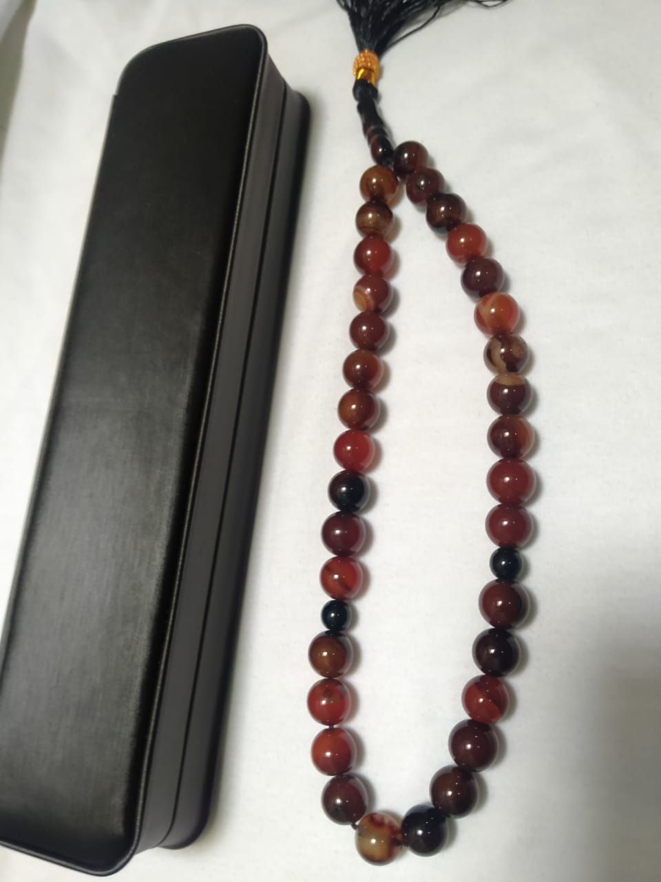 Dark Brown Yamni Aqeeq Stone Tasbih 33 Beads With Box - Homely.pk