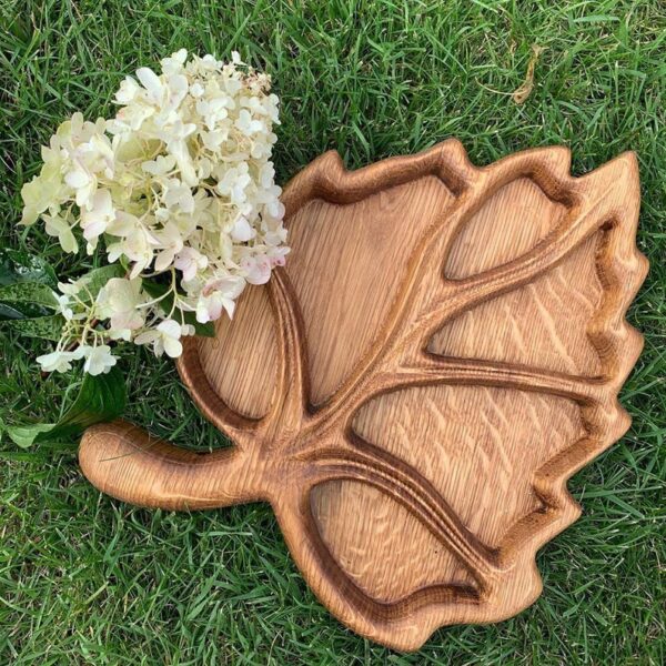 Leaf Wooden Food Tray image 1